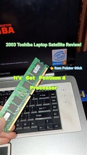 Toshiba Satellite Laptop Review #short #toshiba #laptopreview #retro #xp #tech