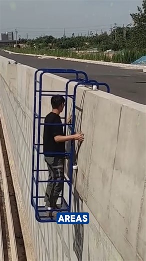 157K views · 494 reactions | China’s Innovative Ladder for Risky Jobs Introducing China’s innovative ladder for risky jobs — a game-changer in workplace safety! Designed with mobility, stability, and adjustable height, it ensures secure access to hard-to-reach areas. Perfect for painting, maintenance, and construction work Credits: Vedat Zar /YT, qizhongshijia /TT #ladder #laddersafety #safety #usa #ladders | Lovely Madiaa | Facebook