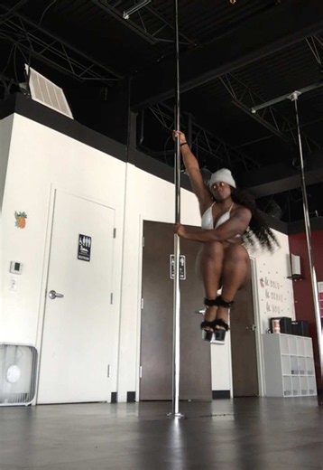 #poledance #pole #practice #progress #fitness | Pole Fitness Exercise