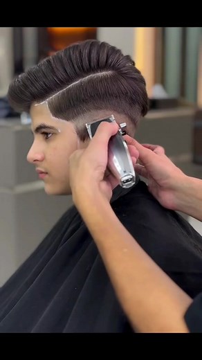 Best Hair Cutting 😍 👌 #hairstyle #japanese #world #vairal