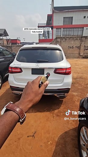 2018 Mercedes Benz GLC300 Fully Loaded Features