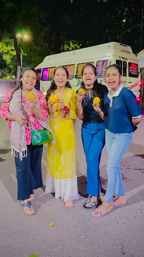 27K views · 2.6K reactions | आंबा खायला य म्हणल माय 省省省 #marathi #pune #marathimulgi #marathi_status_ #dance #marathistatus #maratha #maharashtra #mumbai #punecity #kokan #sayalipatil | Karina Ughade | Facebook