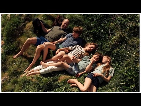The Prince and Princess of Wales mark 15th Wedding Anniversary with NEW Family Portrait