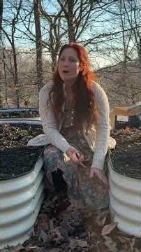 VEGO Raised Beds 9-in-1 interchangeable raised garden beds for cottage gardens, kitchen gardens, and