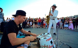 街头萨克斯《Mr. SAXOBEAT》- [feat. Damat Drummer] STREET SAX PERFORMANCE