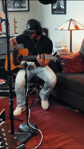 Love fest or flex 🤷🤣 | Small Town Troy