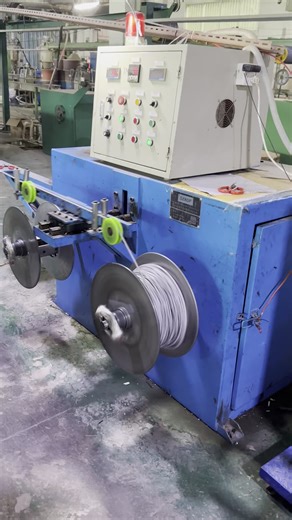 Used/New Spool Wire Spooler Spooling Take-Up Machine Wooden Spool XLPE Cable Copper Wire Rewinding Machine