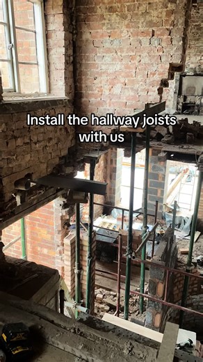 Building pillars, setting lintels and installing joists in the hallway to raise the ceiling height 🤩 #renovation #reno #renovationproject #renovationseries #construction #diy #countryhome #farmhouse #farmrenovation #fyp