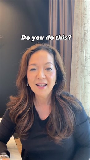 Do you work out your foot muscles? We focus on sculpting and building our muscle group such as the abs, biceps and glutes, but foot muscles are an often neglected muscle group that plays an important role in our health. Foot muscles have a big role in stability, balance, gait, posture, leading to prevent prevention of falls. Even for athletes, building up this foundation can help improve agility and power. In order to strengthen our foot muscles, focus on walking, barefoot at home, doing exercis