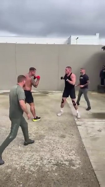 Martin Stokes VS Eddie Stokes Full Fight , ( @TICKTOK THIS IS A CONTROLLED FIGHT WITH 2 REFS BARE KNUCKLE FIGHT)