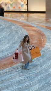 Spring shopping is calling our name and @strollerinthecity answered! 🌸🛍️ What’s on your spring wish list? 📸: @strollerinthecity | Brookfield Place New York