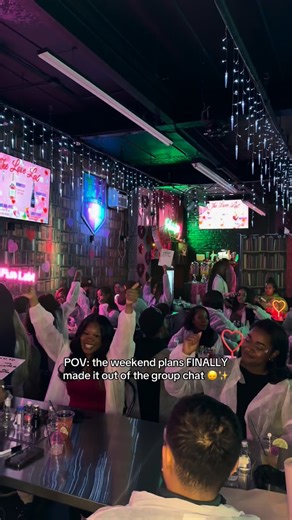 The Drunken Laboratory on Instagram: "LITERALLY NO BETTER FEELING 😮‍💨 Need plans for the weekend? Come check us out at The Drunken Lab 😎✨ We’ve got all-new experiences to keep your weekend lit: EXPERIMENTS RELOADED 🦠 KARAOKE EXTENDED 🎤 MIXOLOGY🍸"