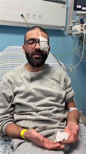 Journalist Muath Amarneh shares painful details following his release from Israeli prisons; medical negligence and a severe infection caused his prosthetic eye to fall out of its socket, remaining that way for 10 days as he now awaits urgent surgery for re-implantation.