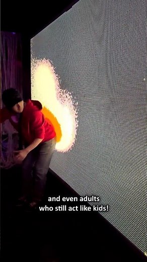 Are Interactive Art Museums worth going to?? WNDR Boston #art #museum #artmuseum