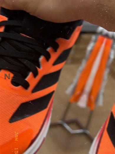 👟🔥 Ya están aquí las nuevas adidas crazyquick. Velocidad, agarre y control en cada punto. ¿Te atreves a probarlas? 👀🎾 #adidaspadel #crazyquick #padelzoco #zapatillaspadel #padellovers #padellife #padelspain #padeladdict #padelcommunity #padelgear