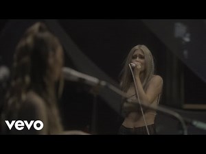 Bahari - Crashing (Official Live Performance)