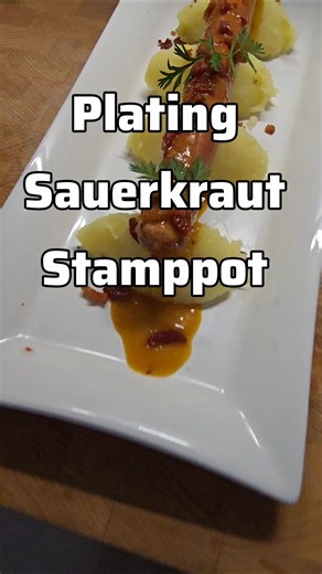 Plating Super sauerkraut stamppot👨🏽‍🍳 #food #subscribe #cooking
