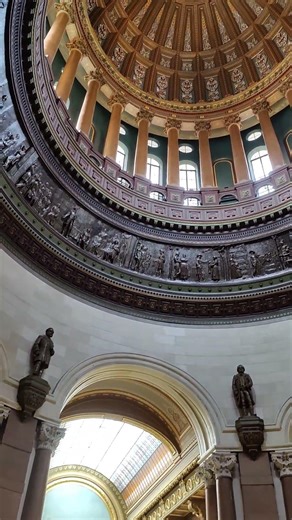 Capitol building #springfield #illinois #statecapital #travel