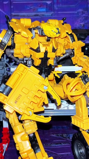 What’s your thoughts on this #stopmotion #transformers #autobot #funnyvideo