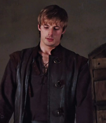 Merlin and Arthur: Captivating Edits and Moments