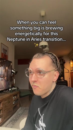 Tick tock tick tock… 😜💫✨✨ #planetaryalignment #astrology #zodiac #aries #aries♈️