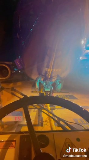 Airport Ramp Agent Jobs: How to Apply and Requirements