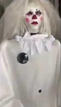 PAC 2023 - Animated Standing Clown Bride