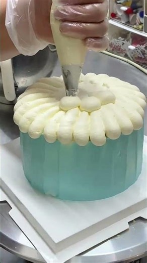 #Cute Cake Making Tutorial #CreamCake #baking #pastrycakemaker
