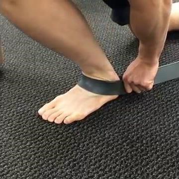 The CORRECT way to Mobilize Your Ankle and Improve Dorsiflexion