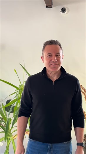 What are the benefits of floating? And what are some questions clients usually ask us? Do you have any questions for us? We can ask Ken in our next interview! Stay tuned! | Quantum Wellness