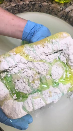 Trying out a new to me product, Scrub Free Lemon Citrus.🍋🍋‍🟩 🧽Scrub Free Lemon Citrus 🧽Flash Lemon Twist 🧽Ajax Citronella 🧽Ajax Lime 🧽Antibac Pine Fab 🧽Brillo Lemon Fresh ds 🧽Ajax Lime ds 🧽Salvo Lime ds 🧽Xtra Pine 🧽Lemon Comet #cleantok #cleaningtiktok #spongeasmr #spongesqueezing #oddlysatisfying #spongesqueezingasmr #sponges #asmr #sponge