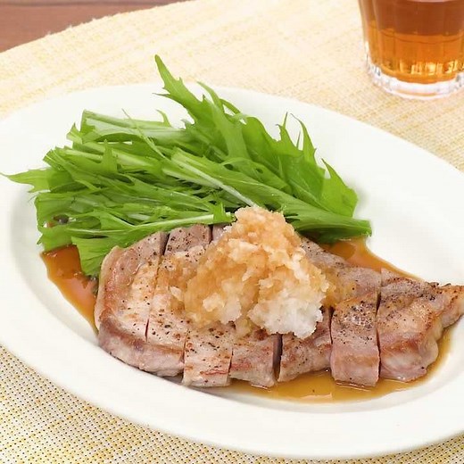 あっさりした味わい♪ トンテキのおろしポン酢のレシピ動画・作り方 | デリッシュキッチン