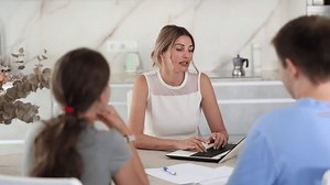 Positive Friendly Female Insurance Agent Talking Stock Footage Video (100% Royalty-free) 3634193647 | Shutterstock