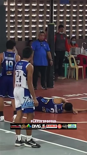 Namimilipit sa sakit ito si Rene Baterbonia napasama kasi ang bagsak nito | Makcy Peligrino nag halimaw 🔥 #PlayerSpotted#cmfarm #basketballhighlight #offcampus #fyp