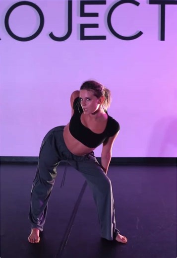 Amazing Dance Combo by Gracy and Molly Long