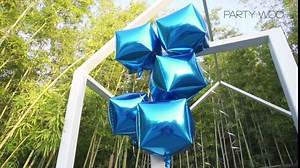 PartyWoo Blue Balloons, 5 pcs Blue Square Balloons, 22 inch Giant 4D Foil Balloons and Ribbon, Large Mylar Balloons, Metallic Blue Cube Balloons for Wedding Decorations, Birthday Decorations
