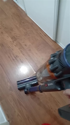 FYRAEN V28 aspirateur sans fil 45 000 Pa / 500 W / 50 min, capacité de 1,6 L, super silencieux avec écran intelligent, mode automatique et brosse anti‑emmêlement pour tapis, sols durs et poils d’animaux #aspirateur #tiktokshop #maison