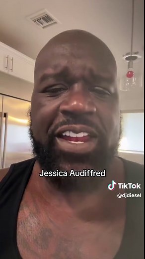 GORILLA WARFARE • AUGUST 18 its here…. DIESEL’s debut album… 10 all new songs with some of my favorite artists on @monstercat. dubstep for me is an escape. it’s a genre of music that allows me to feel free. this one is for the people… its for the community we all love so much. PRE SAVE GORILLA WARFARE NOW ON MY PAGE #dubstep #riddim #ravetok #bassmusic #excision #subtronics