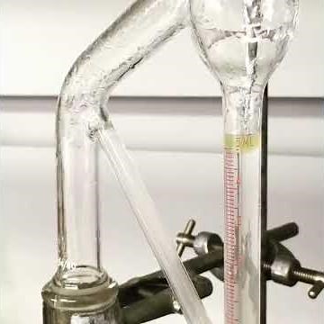 Clavenger distillation essential oils - laboratory life, clavenger apparatus, science, chemistry