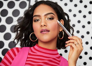 Perfect Brows Are A Click Away With Benefit's Brow Contour Pro