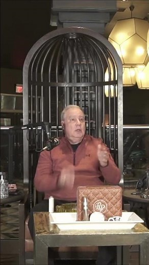 The Inspiring Story of Teresa Wright: From Movie Fame to First Lady of the Yankees