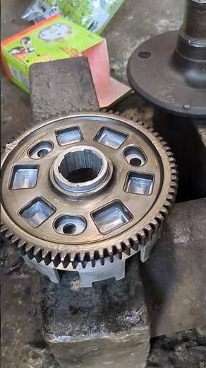 How to install timing gear on crankshaft hammer fitting #shortsfeed #subscribe #short