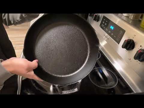 Lodge BlackLock Cast Iron skillet 10.25” cooking review