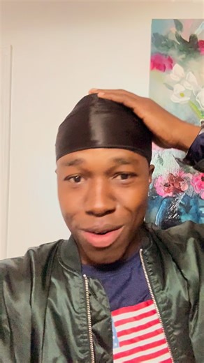 Awadh Mshana on Instagram: "I hope I don’t look like a kid from south side ghetto or worse Lmao 😂 God help this man from 🇹🇿😢😹"