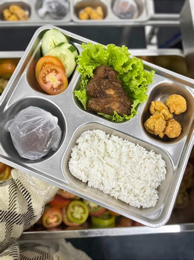 Program Makan Bergizi Gratis Diluncurkan di Bula