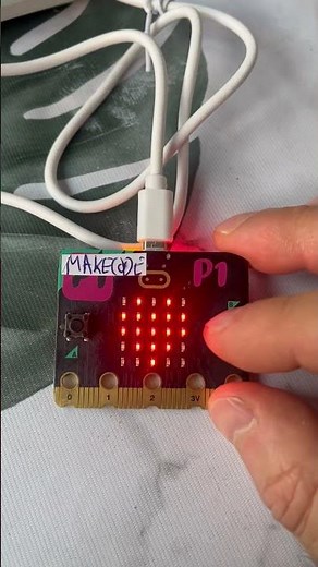 Programa con MakeCode un cronómetro con décimas y centésimas con tu placa microbit.