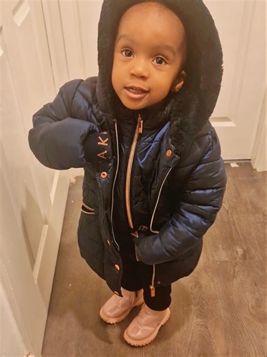 She's so excited to go outside 😍 😆