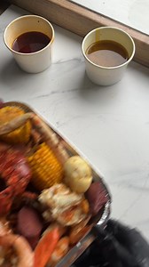 Belfast Seafood Boil 🦞Boil n Butter are a Belfast based seafood boil delivery service and it’s a MUST TRY 😍They offer a range of fresh seafood boils depending on your hunger level - we went for for Royal Boil with added garlic sausage and it was incredible 👏🏻 with it you get prawns, crab, lobster, potatoes, eggs, rice and sauce - a feast fit for a queen 👸🏻 You can order from them directly all week for a delivery that Sunday between 4-11pm! #belfast #belfastfood #seafoodboil #belfasttakeawa