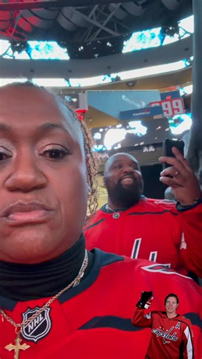 What a night! 🔥❤️🤍💙 Thanks for letting us Rock the Red with you all tonight, Caps fans! 🎤🇺🇸 Epic win and an incredible crowd — it was truly an honor to be part of it. A huge thank you to everyone who stopped by our table to say hi — your support means the world to us. 🙏 Don’t forget to tag your pics 📸 @VoicesofService — we’d love to see and share them! Until next time… GO CAPS! 🏒🎶 | Voices of Service