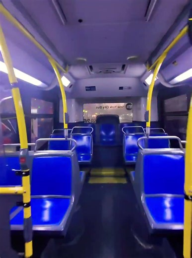 How to Ride the NYC Bus Like a Pro A Beginner's Guide)✨ #nycvlog #newyorkcity #mta #publictransport